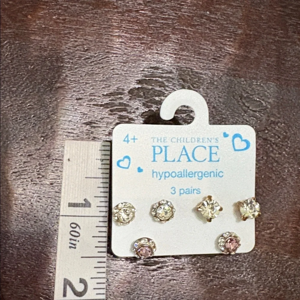 The Children’s Place 3 pairs of crystal studs pierced earrings